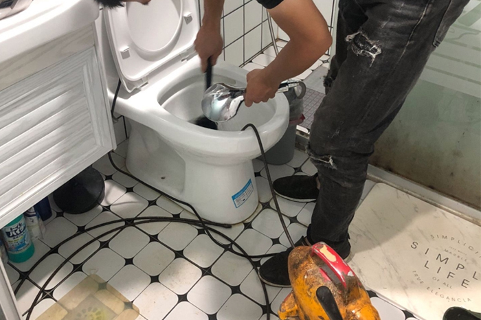 铁东疏通下水道